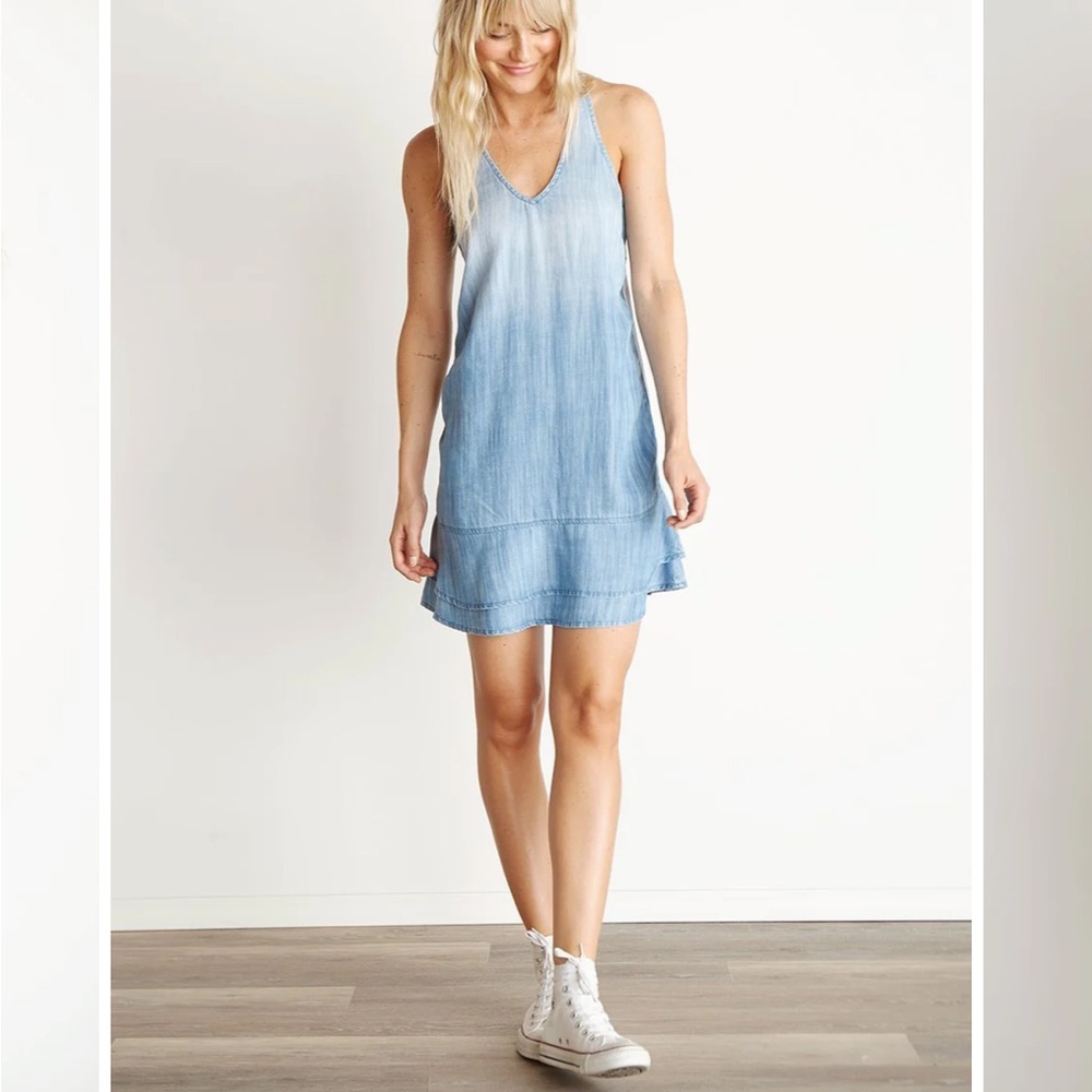 BELLA DAHL - Racer Back Stripe Trim Dress in Silverlake Wash